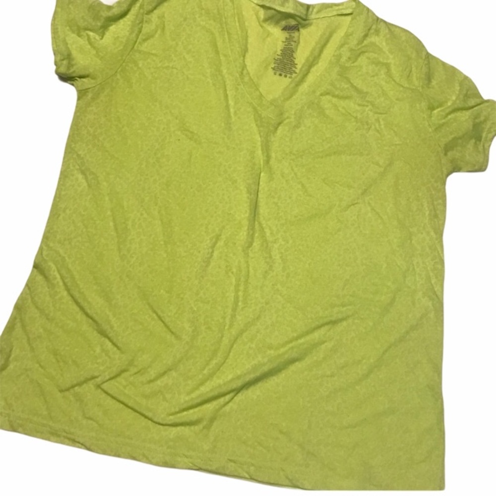 Avia work out shirt XL